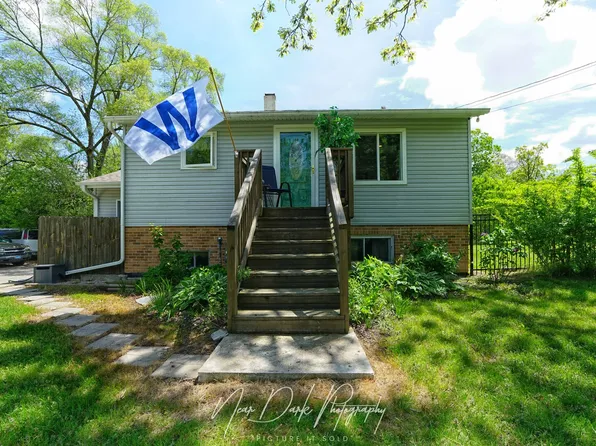 37167 N Frolic Ave, Beach Park, IL 60087