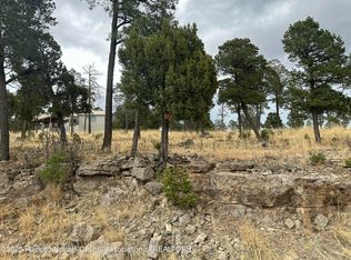 102 Avalon Ct, Ruidoso, NM 88345