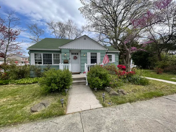 210 W Church St, Absecon, NJ 08201