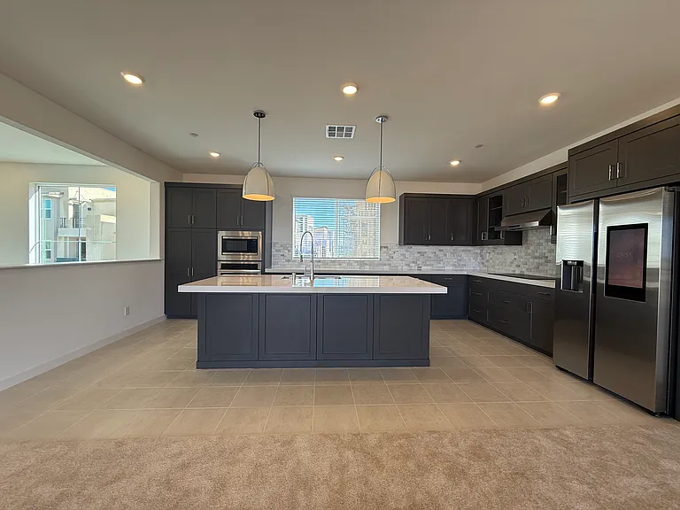 424 Bunsen St — Photo 10