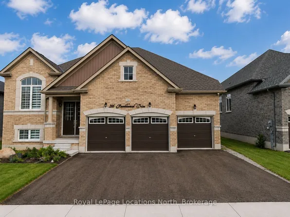 316 Ramblewood Dr, Wasaga Beach, ON L9Z 2B2