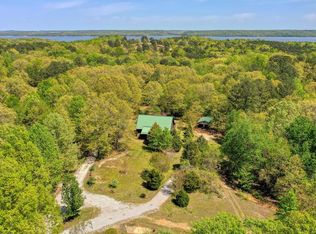 1556 Cypress Rd, Buchanan, TN 38222