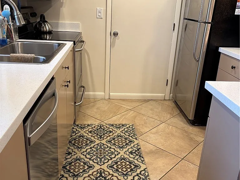 5828 Littlestone Ct — Photo 6
