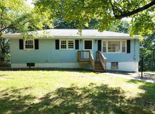 62 New Rd, Nassau, NY 12123