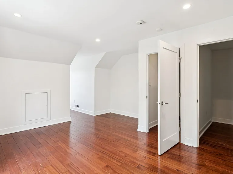 3521 Reserve Dr — Photo 23