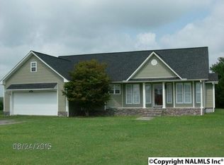1541 County Road 215, Rainsville, AL 35986