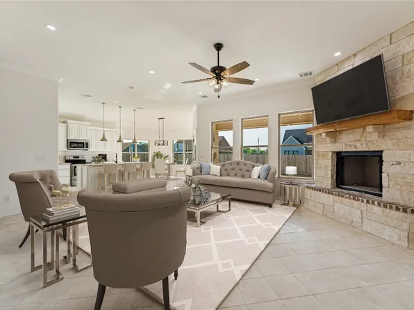 1002 Samantha Dr, Nemo, TX 76070