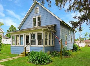 576 Pine Ave, Hillsboro, WI 54634