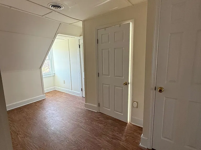 9253 Dahlgren Rd — Photo 13