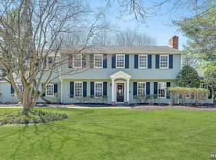 50 Wicks Dr, Harrington Park, NJ 07640