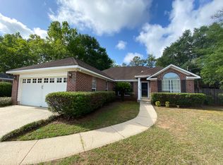 111 Plaza Cir, Daphne, AL 36526