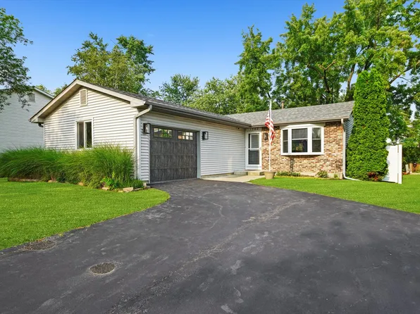 1760 Lombard Ct, Glendale Heights, IL 60139