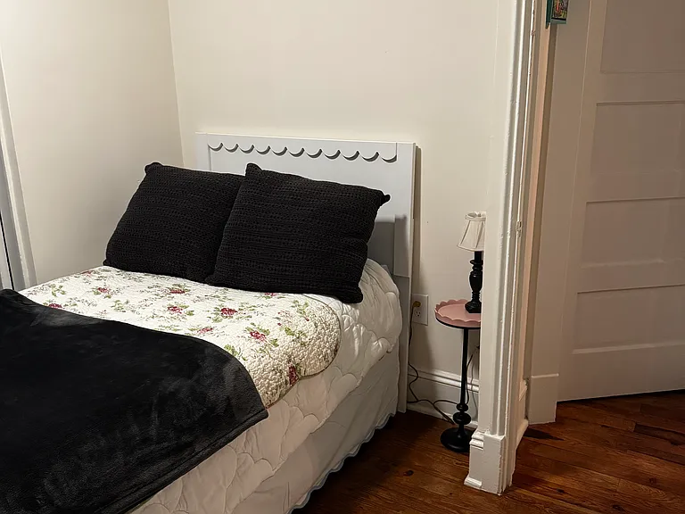 2205 Palmetto Ave — Photo 1