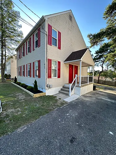 615 Jarvis Rd #B Photo 1