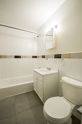 Rented by Level Group | media 5