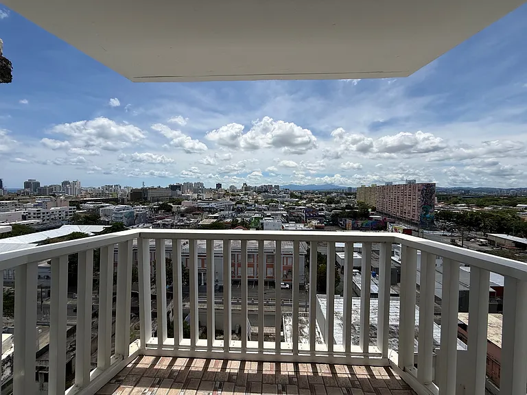 721 Calle Hernandez #12D — Photo 9
