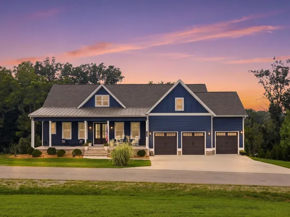 136 Bay Cove Trl, Winchester, TN 37398