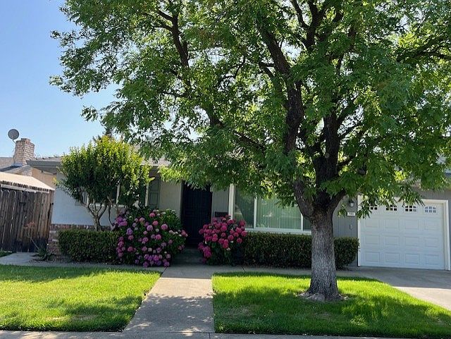 1st image of 723 El Capitan Dr