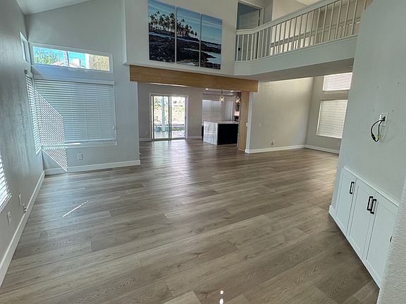 3rd image of 1322 Montego Ct