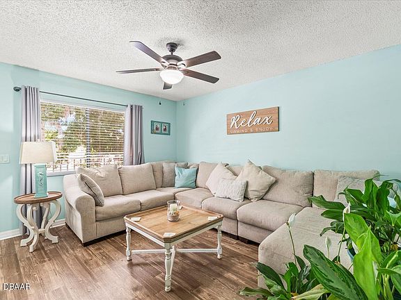 5th image of 1601 Big Tree Rd APT 307