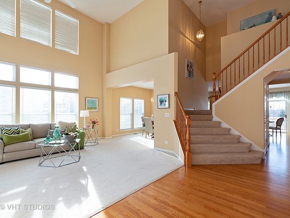 3rd image of 34288 N Stonebridge Ln
