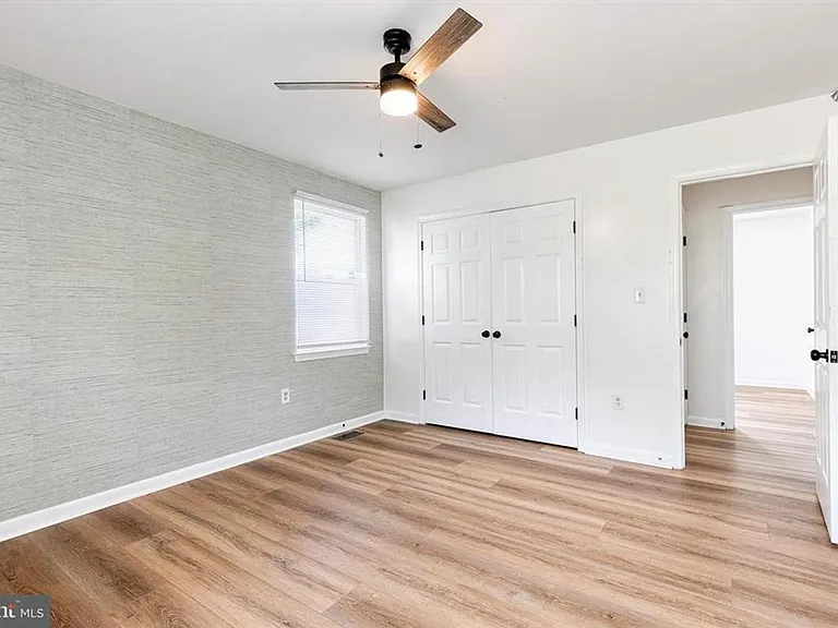 1577 Loring Ct — Photo 18
