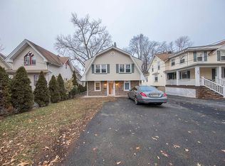 466 River Rd, Bogota, NJ 07603