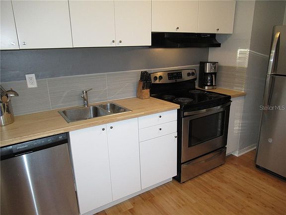 5th image of 1707 N Washington Ave