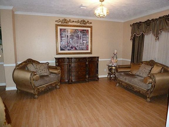 2nd image of 4323 Haiti Ln