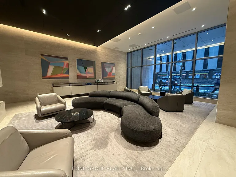2221 Yonge St #5409 — Photo 21