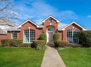 133 Hickman Ln, Cedar Hill, TX 75104