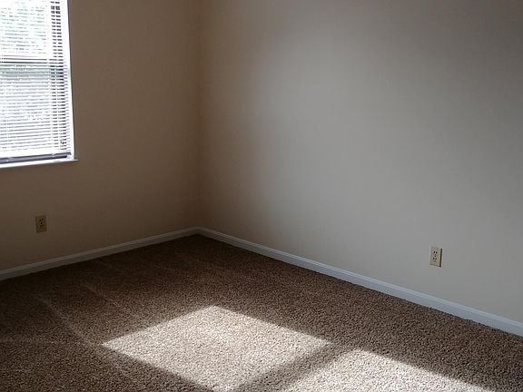 4th image of 1607 Dayton Ave APT 1