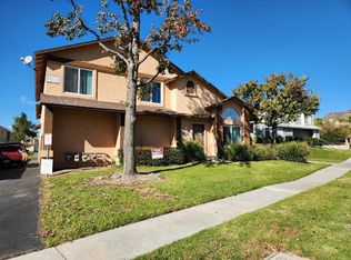 2381 Maryhelen St APT 103, Corona, CA 92879