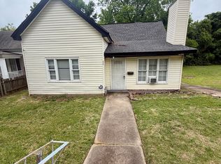 666 Woolfolk St, Macon, GA 31217