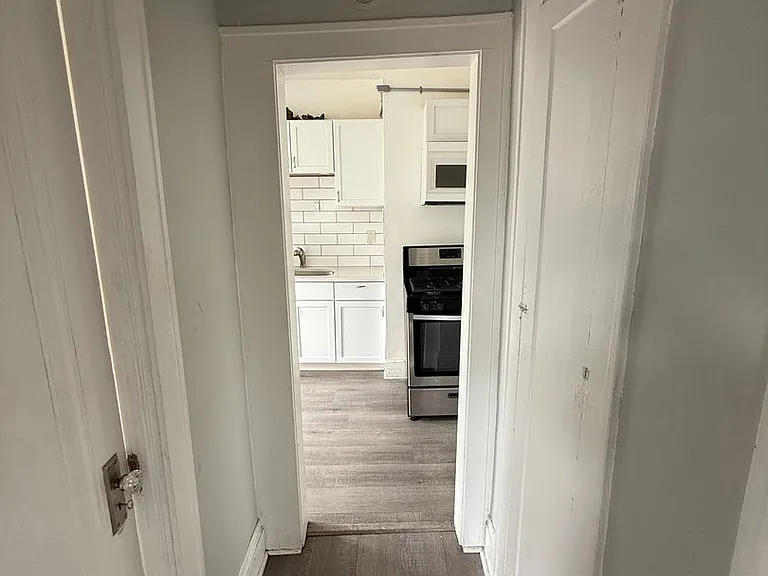 1685 Lincoln Ave — Photo 10