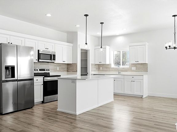 5th image of 2067 W 1715th Ct S