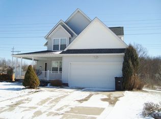 1659 Eagles Ln, Akron, OH 44306