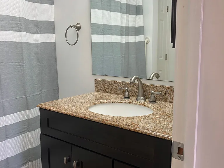 401 Hubbard Cir — Photo 12