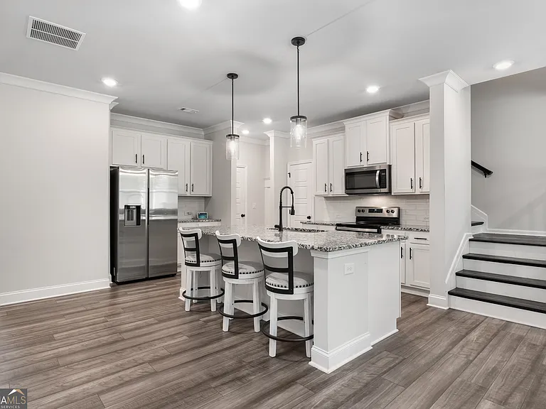 4635 Cypress Park Dr — Photo 8