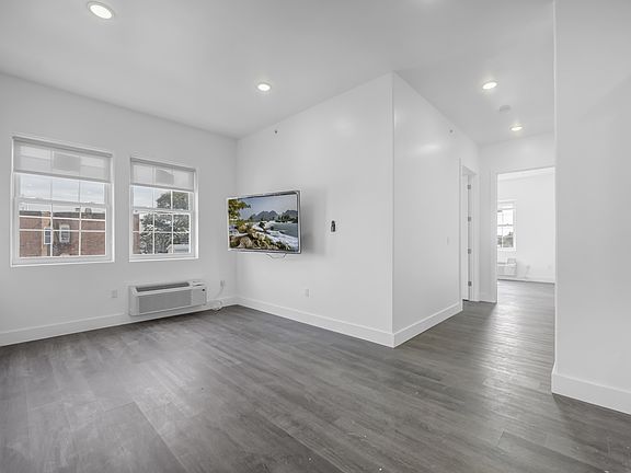 5th image of 129-137 Passaic St #405