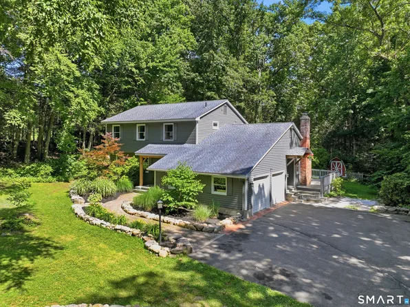 45 Barberry Drive, Burlington, CT 06013