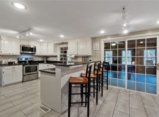 140 Snake Hill Rd, Burrillville, RI 02830