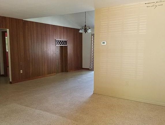 5th image of 3520 E Olive Ln