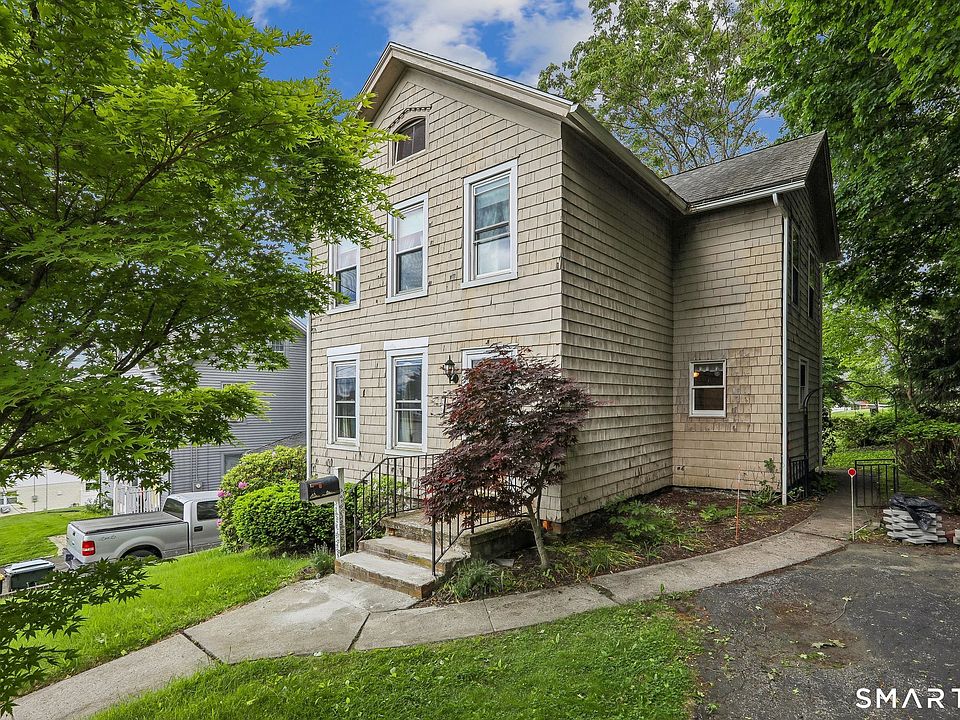 1st image of 16 Seeley Street