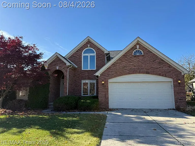45457 Indian Creek Dr — Photo 1