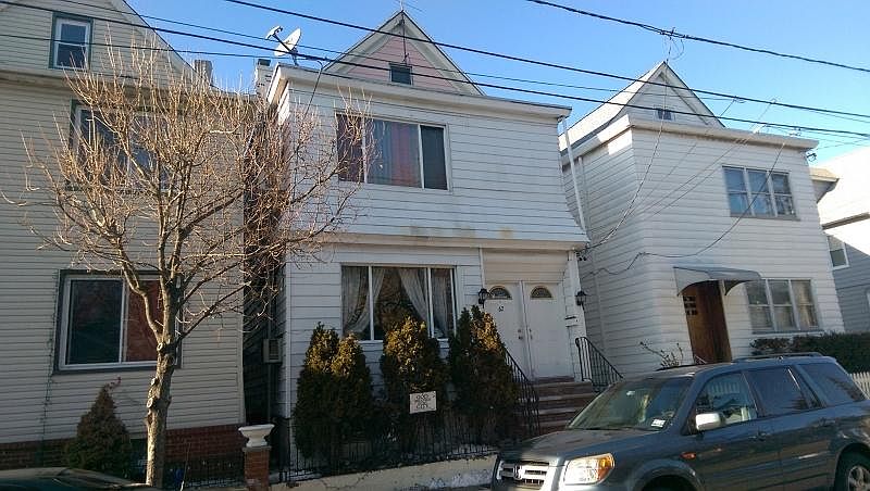 2nd image of 62 Seger Ave
