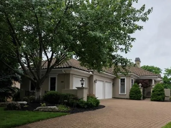 3411 W 138th St, Leawood, KS 66224
