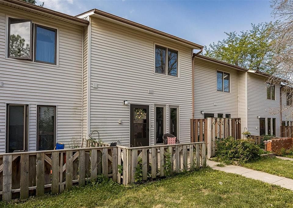 1st image of 466 Hawaii Ct