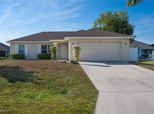 1142 NW 27th Pl, Cape Coral, FL 33993