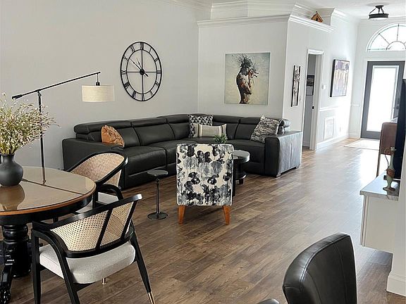 3rd image of 7352 SE Seagate Lane